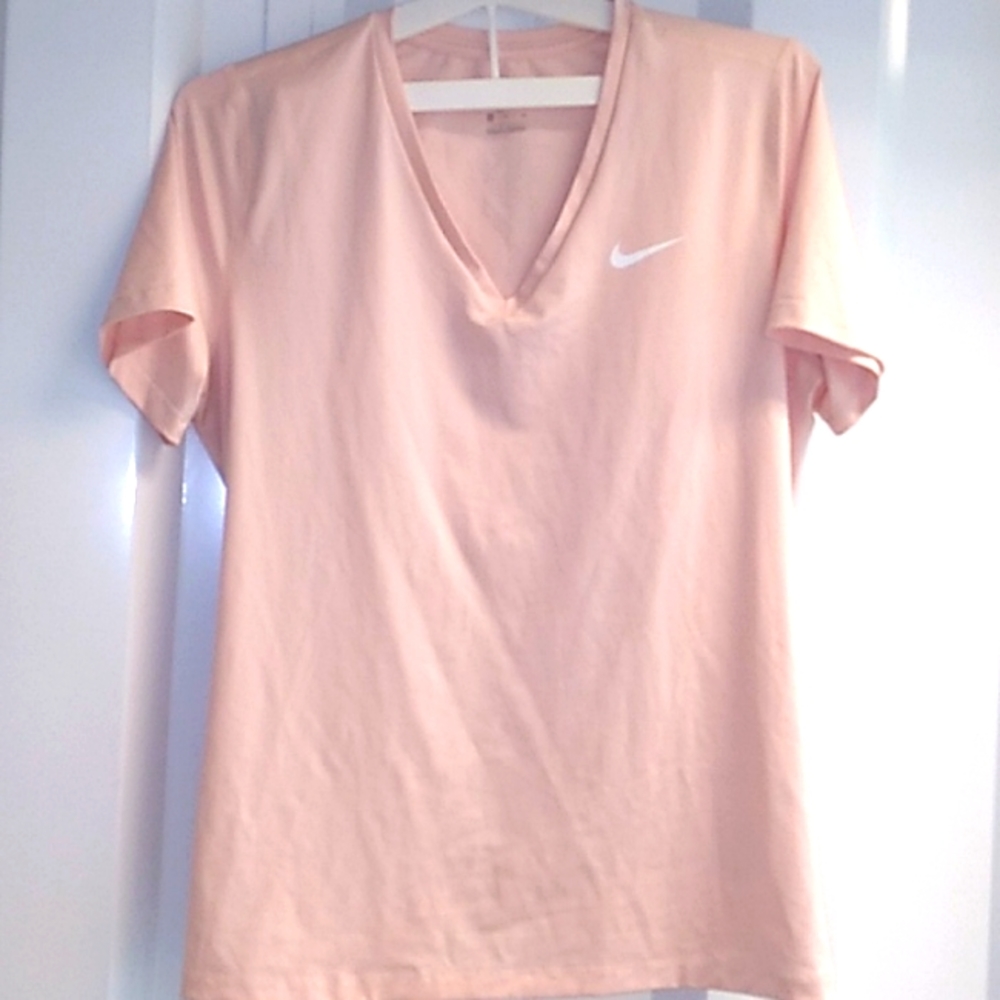NIKE TEE V-NECK, pink large short sleeve